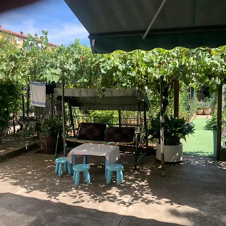 Nastanitev v družini Center 2 Izola