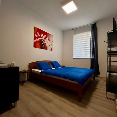 Center 2 Nastanitev v družini